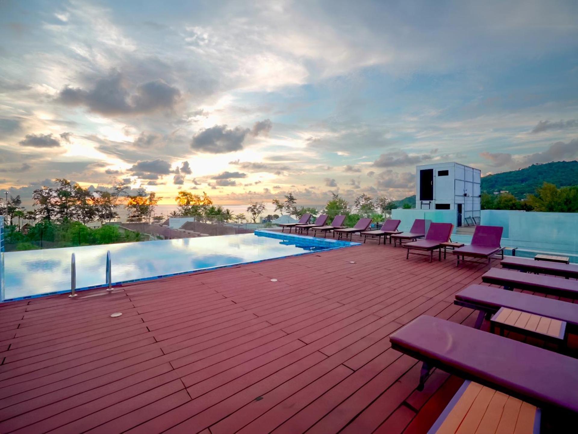 Phoenix Hotel Karon Beach Экстерьер фото