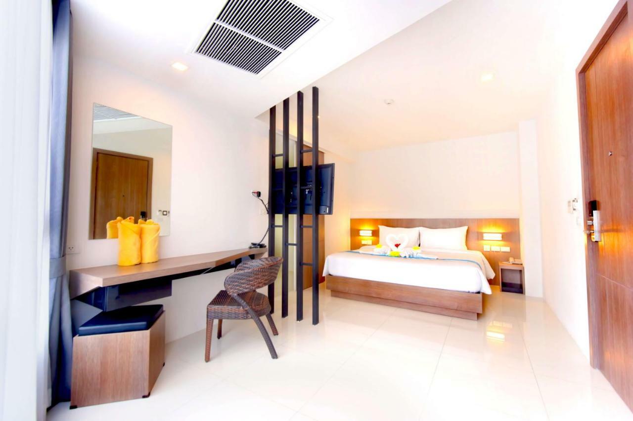 Phoenix Hotel Karon Beach Экстерьер фото
